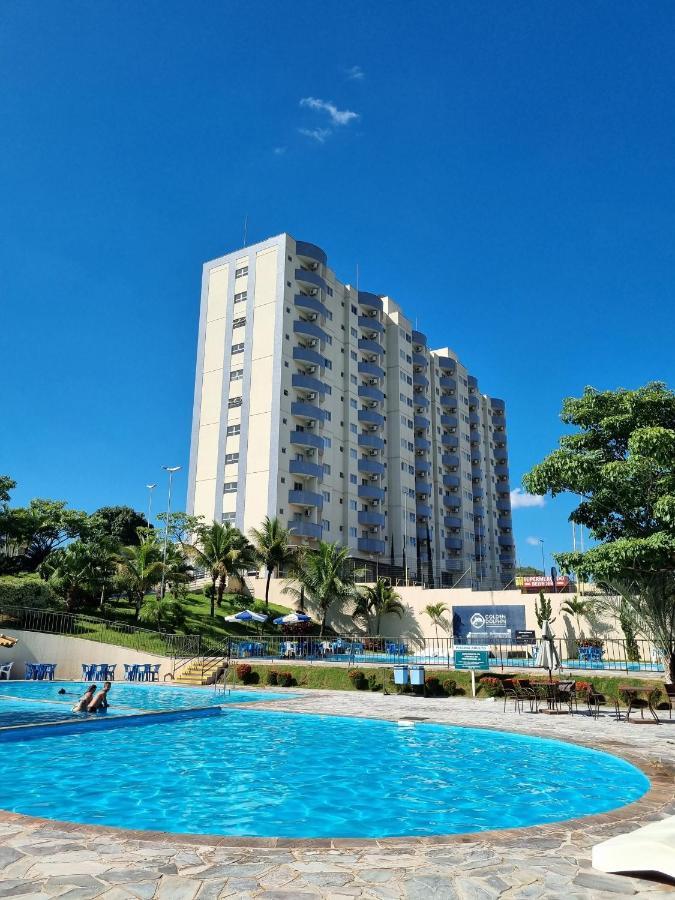 Aparthotel Flat 317 Golden Dolphin Express Caldas Novas Exteriér fotografie